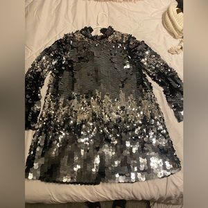 Long sleeve sequin dress! Size small!